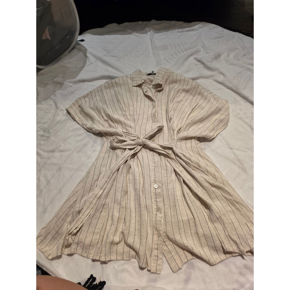 En Saison Pinstripe Button Down Shirt Dress Cream Black Tie Waist Size Medium